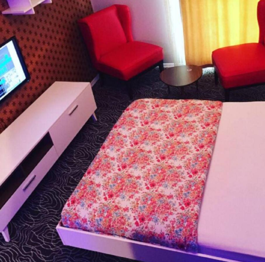 The Tuyap Ozyurtlarsuites Istambul Exterior foto